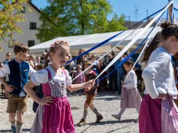 Maibaum26