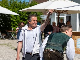 Maibaum26